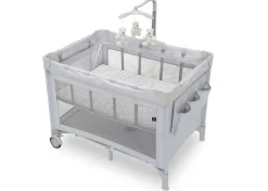 babyGap Deluxe Play Yard