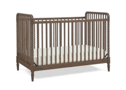Saint 4-in-1 Convertible Crib